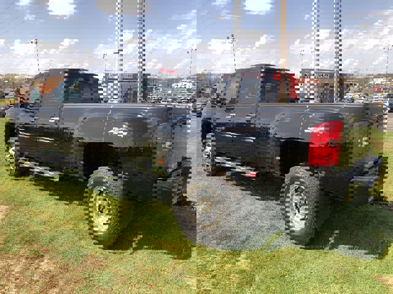 Used 2013 GMC Sierra 3500 Denali image 12