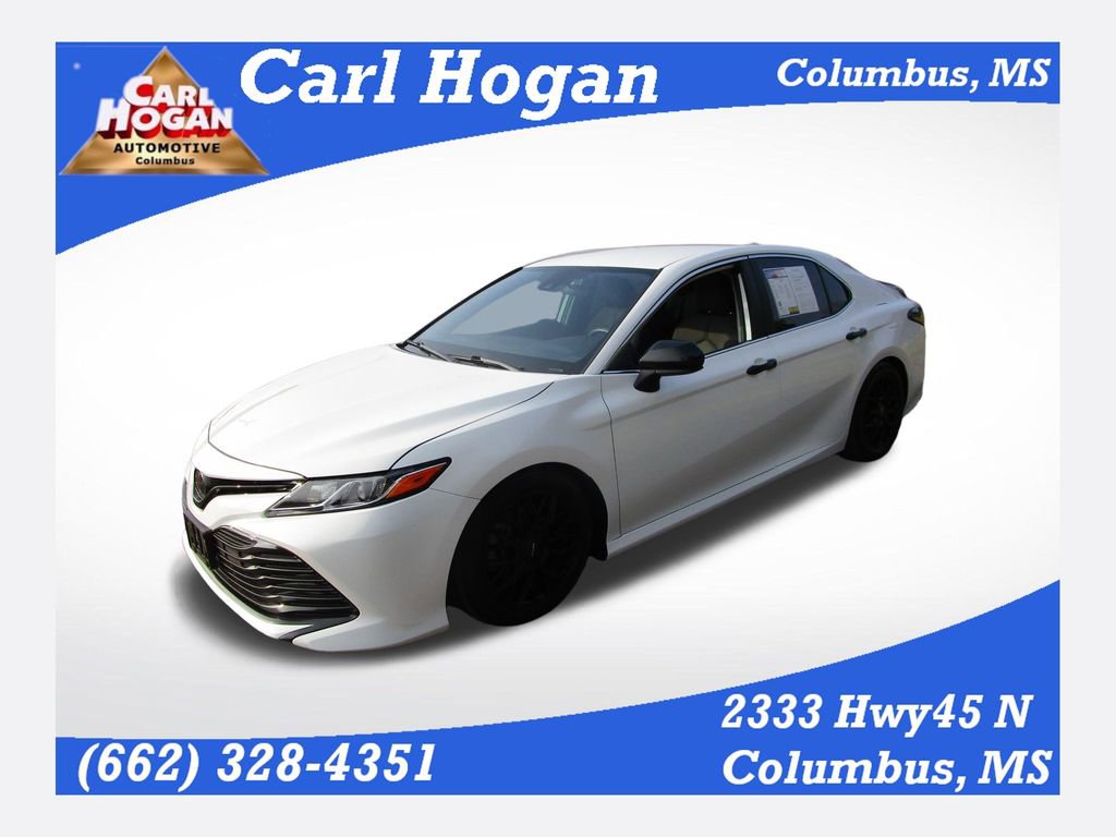 Used 2020 Toyota Camry LE image 1