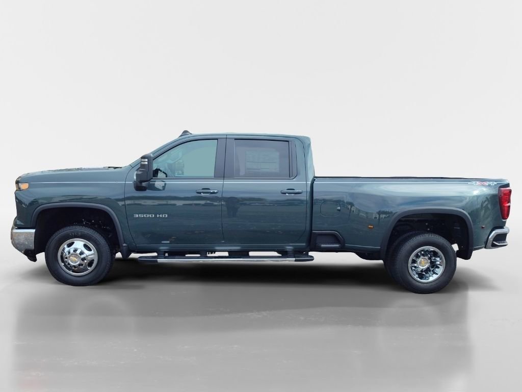 New 2026 Chevrolet Silverado 3500 LT w/ Convenience Package image 2