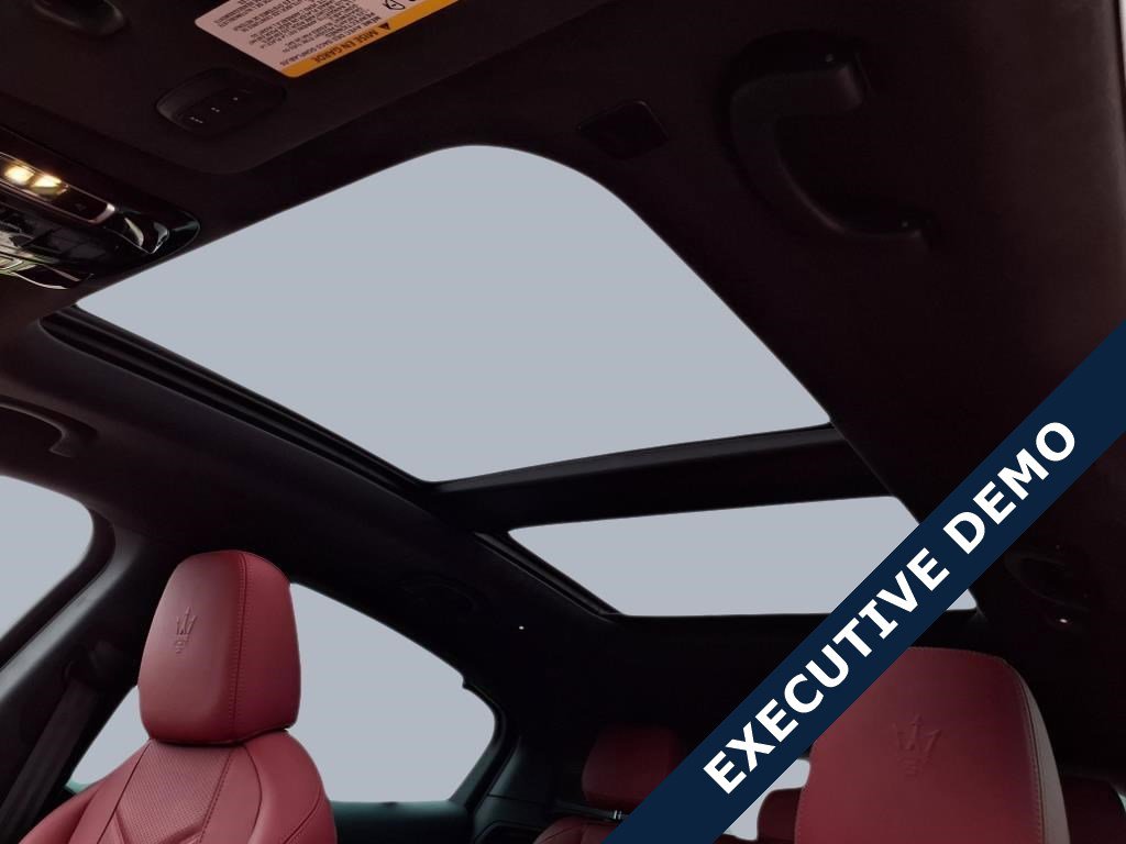 New 2025 Maserati Grecale Modena image 10