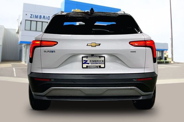 New 2025 Chevrolet Blazer EV LT AWD/4WD image 4