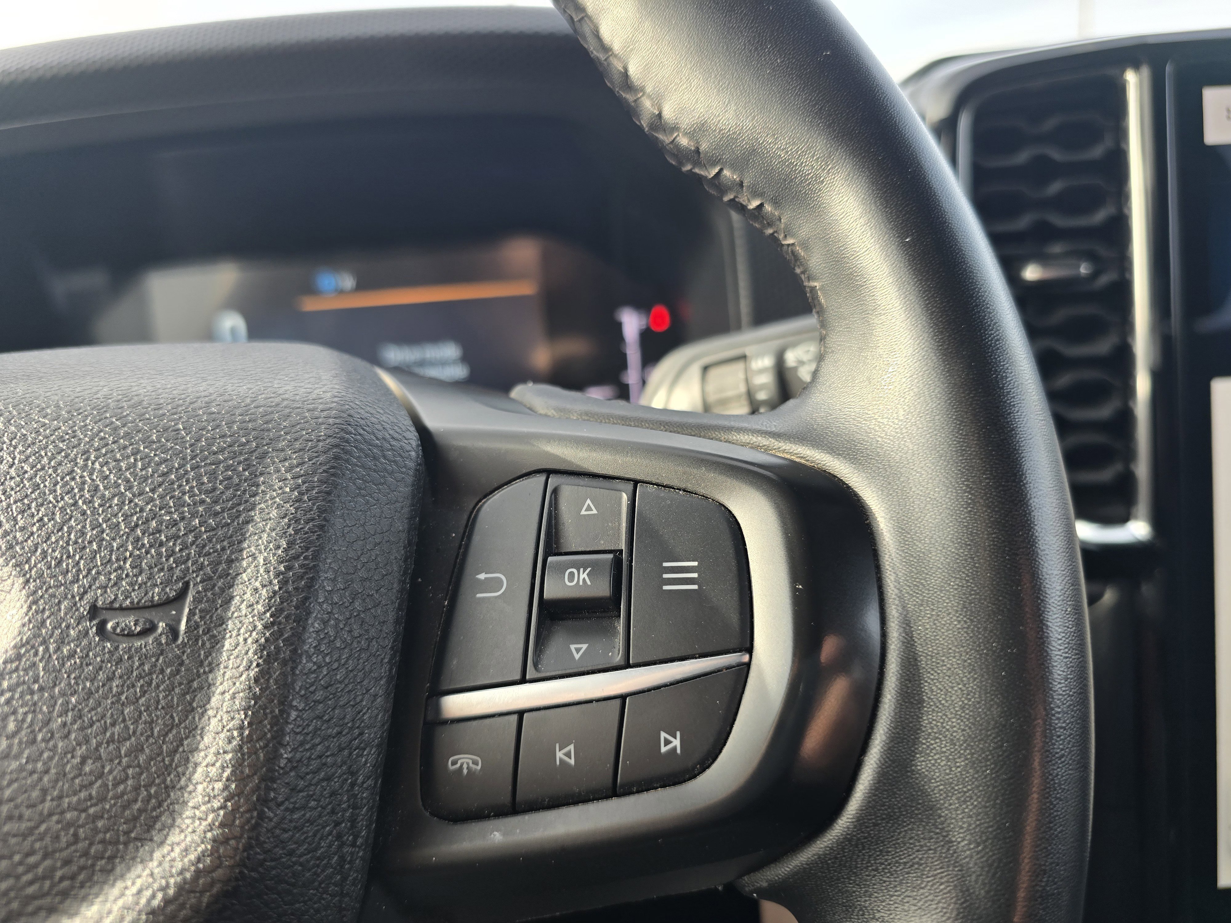 Used 2024 Ford Ranger XLT w/ Technology Package image 21