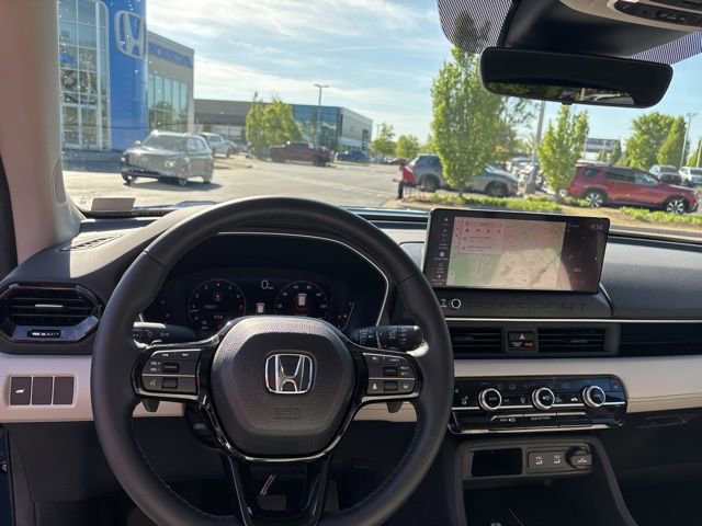 Used 2026 Honda Passport RTL image 13