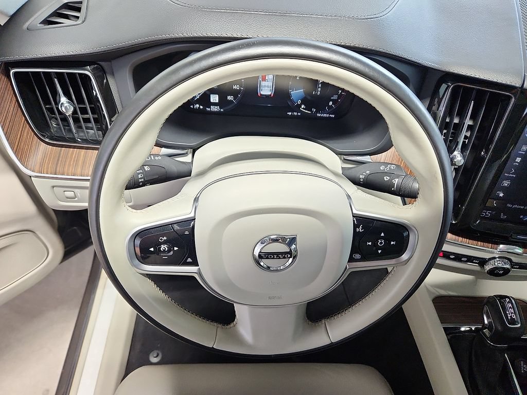 Used 2020 Volvo XC60 T6 Inscription AWD/4WD image 19