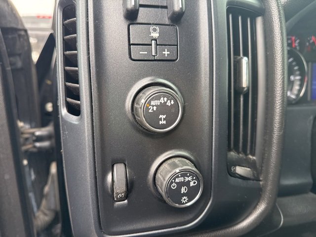 Used 2018 GMC Sierra 1500 Base image 16