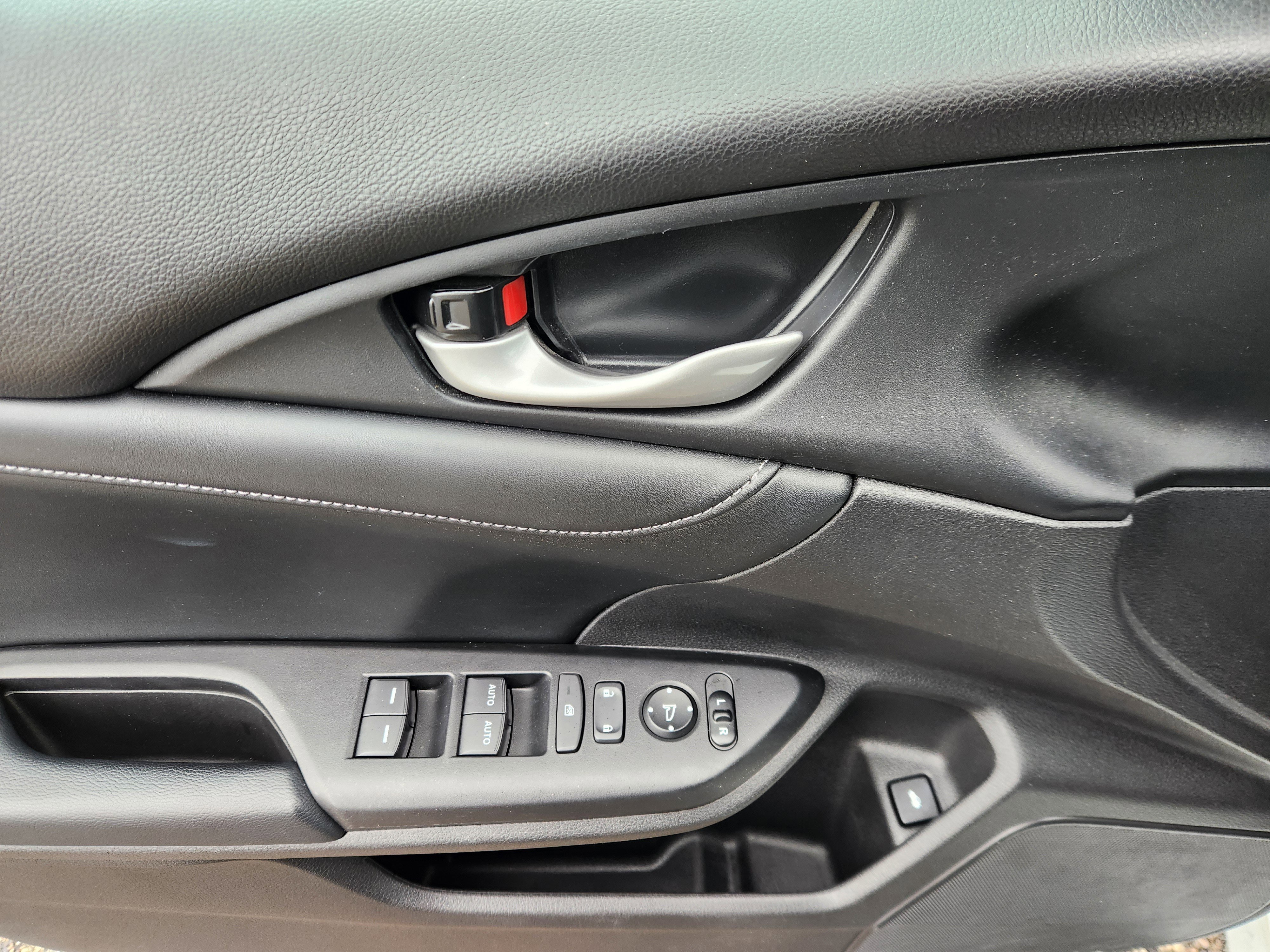 Certified 2022 Honda Insight Touring image 18