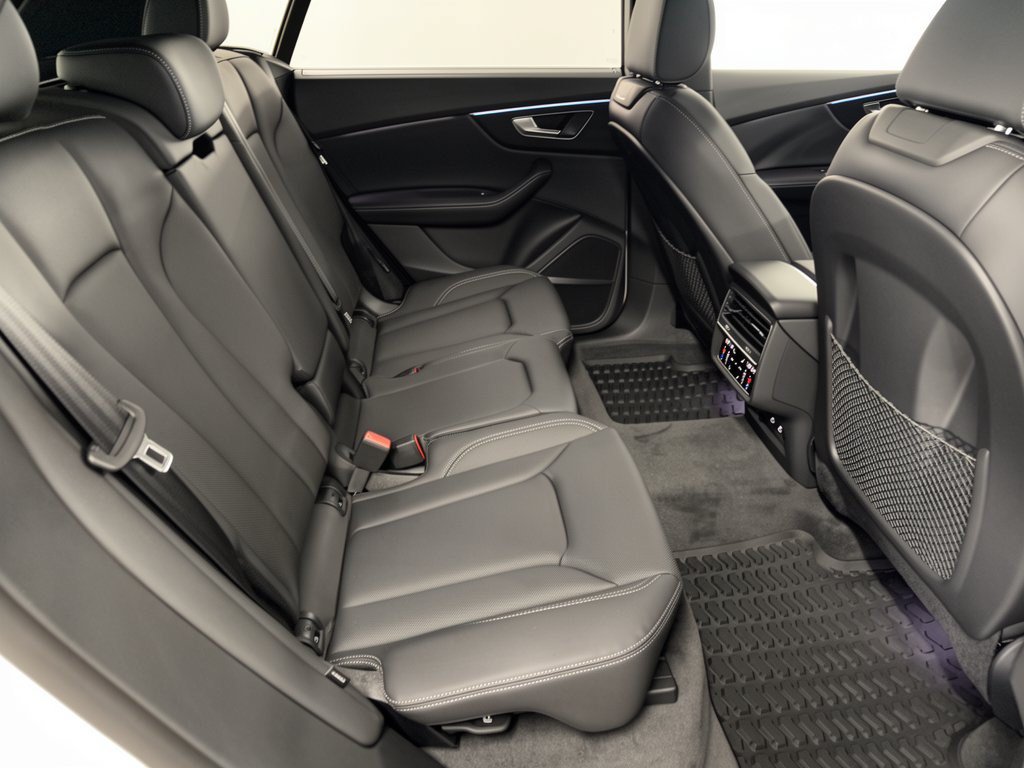 New 2027 Audi Q8 Premium Plus AWD/4WD image 29