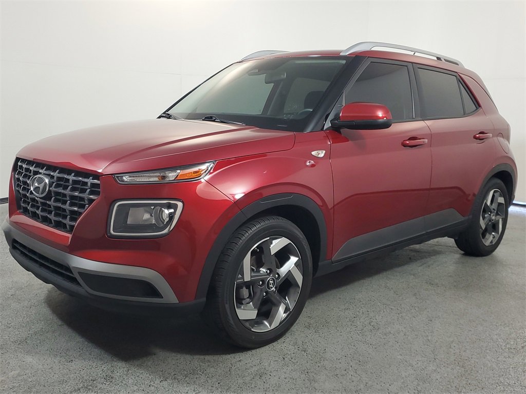 Used 2024 Hyundai Venue SEL image 4