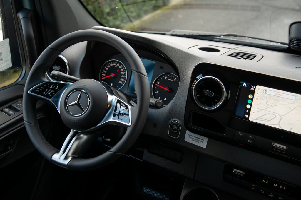 New 2026 Mercedes-Benz Sprinter 2500 image 17
