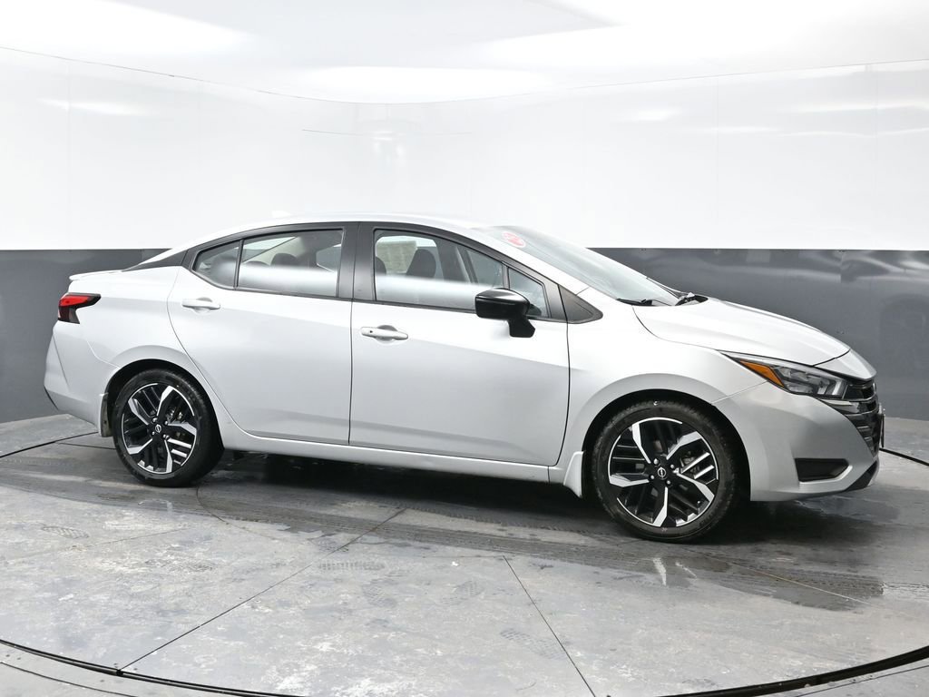 Used 2023 Nissan Versa SR w/ Trunk Package FWD image 4