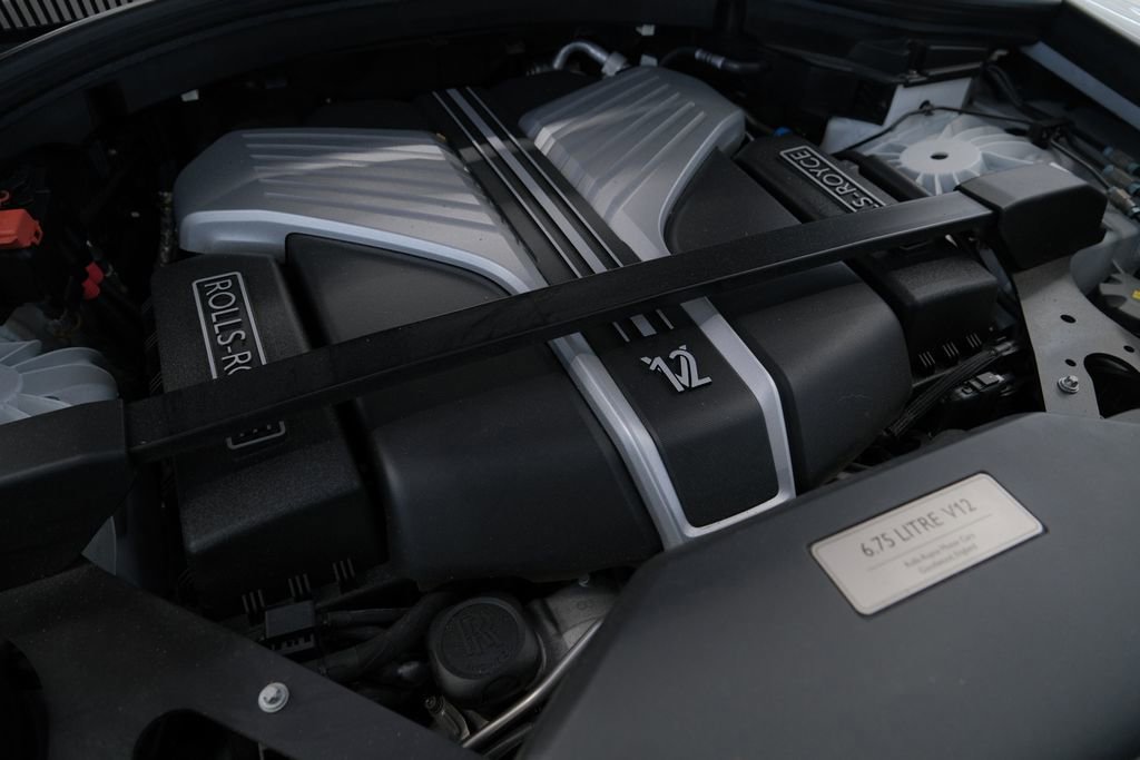 Used 2024 Rolls-Royce Cullinan image 84