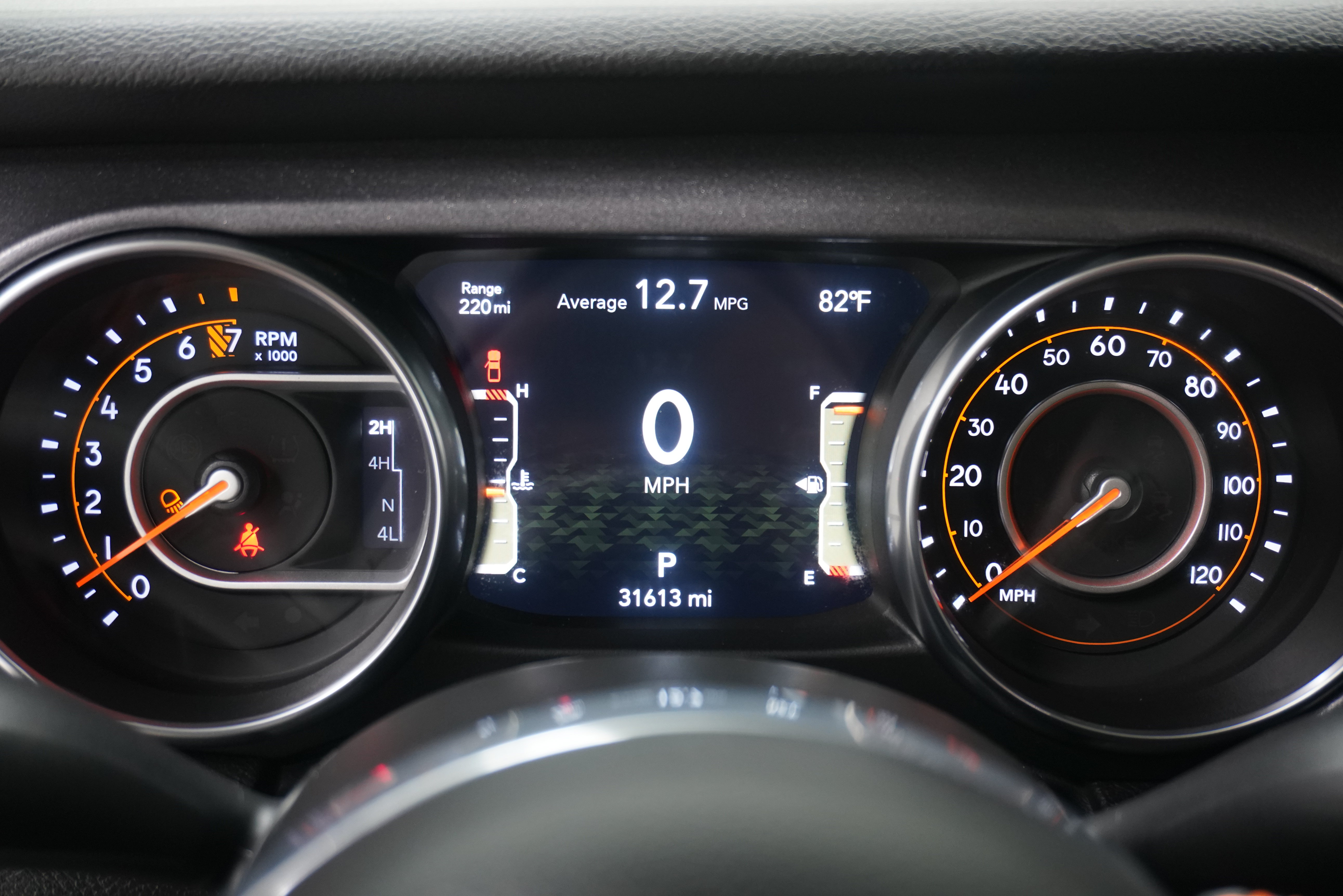 Used 2023 Jeep Gladiator Mojave w/ LED Lighting Group AWD/4WD image 19
