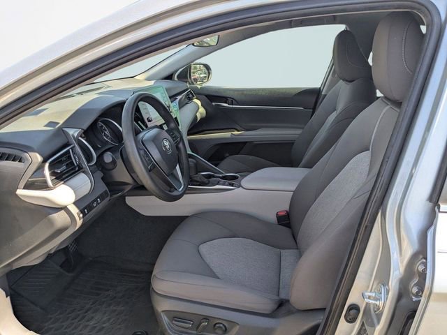 Used 2022 Toyota Camry LE AWD/4WD image 18