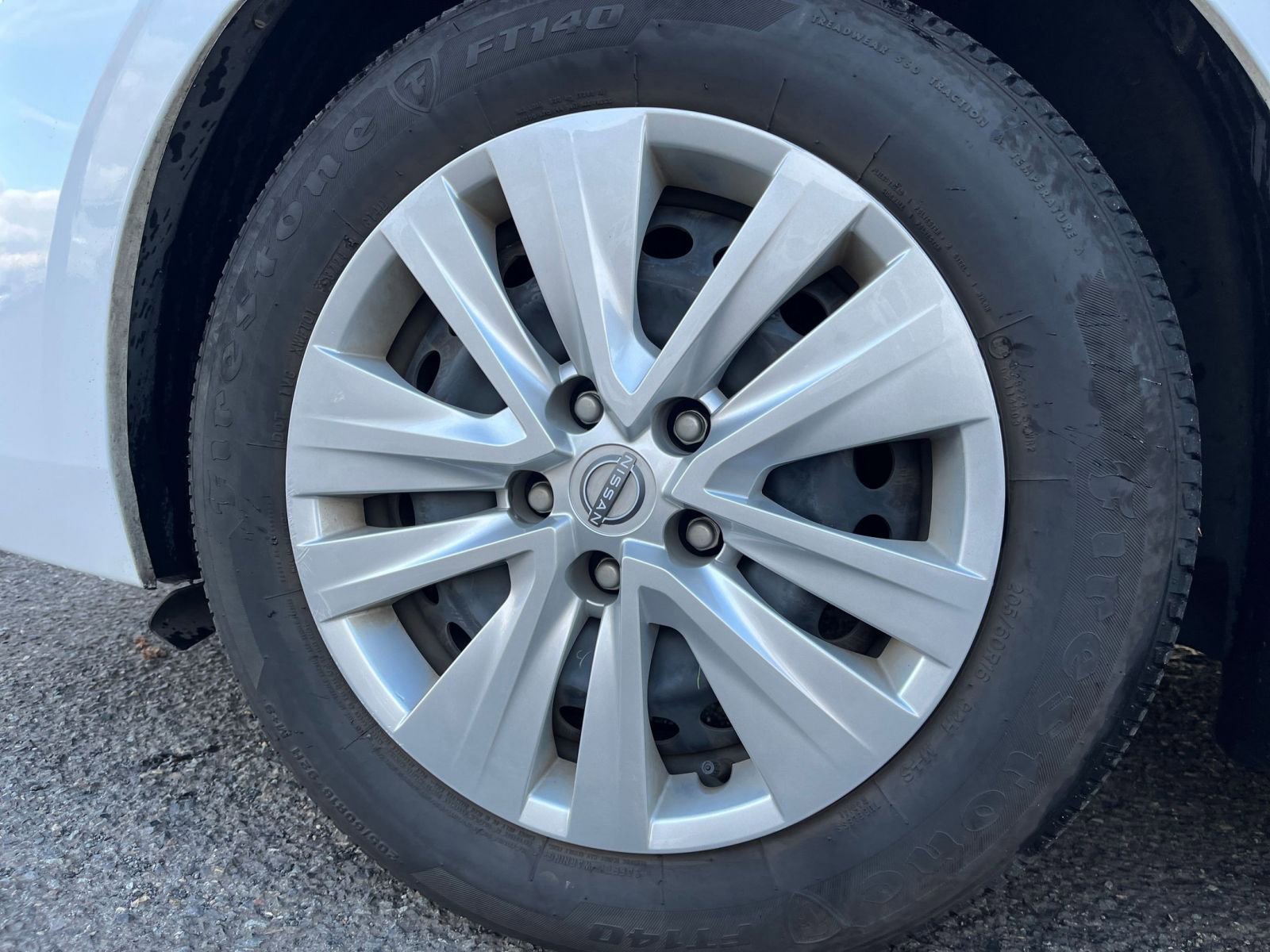 Used 2025 Nissan Sentra S FWD image 28