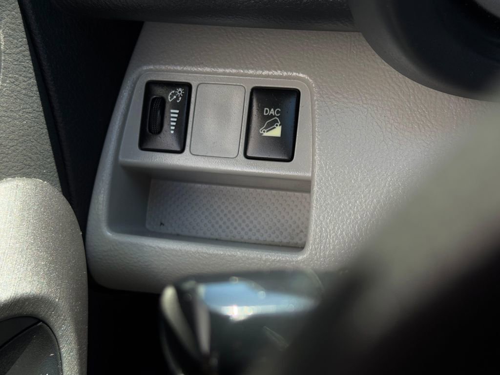 Used 2012 Toyota RAV4 Limited w/ Premium Plus Value Pkg AWD/4WD image 30