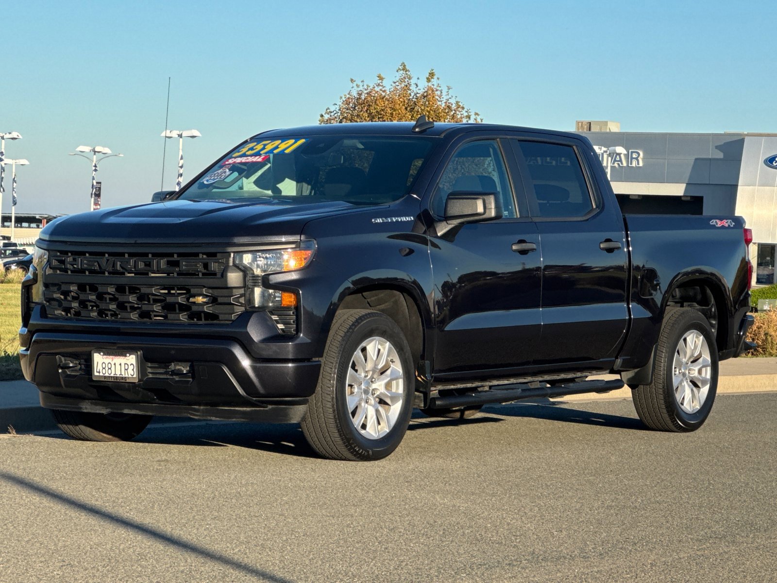 Used 2022 Chevrolet Silverado 1500 Custom image 8