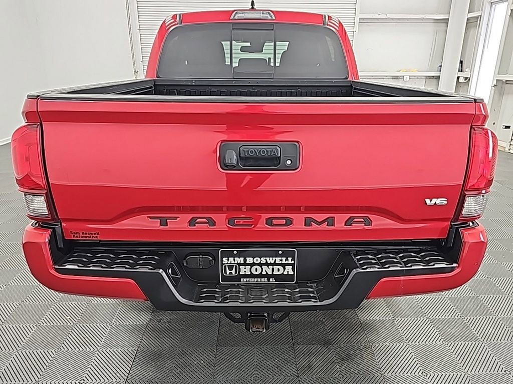 Used 2022 Toyota Tacoma SR5 image 8
