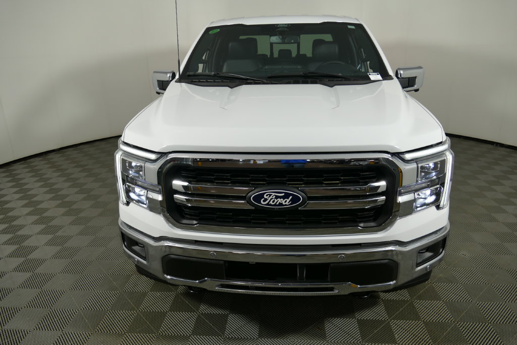 Used 2025 Ford F150 Lariat w/ Equipment Group 501A Mid AWD/4WD image 8