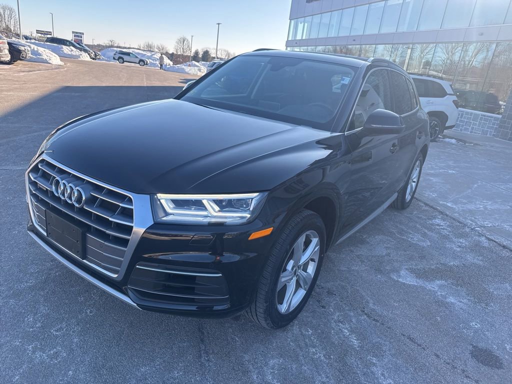 Used 2020 Audi Q5 2.0T Premium Plus w/ Premium Plus Package image 5