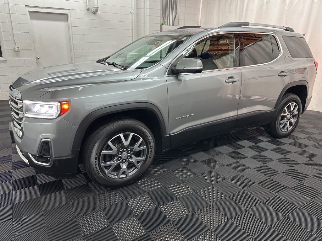 Used 2023 GMC Acadia SLT image 5
