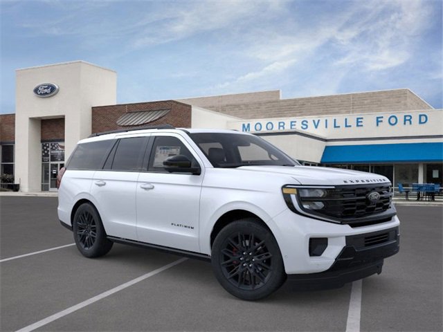 New 2025 Ford Expedition Platinum w/ Stealth Performance Package image 7