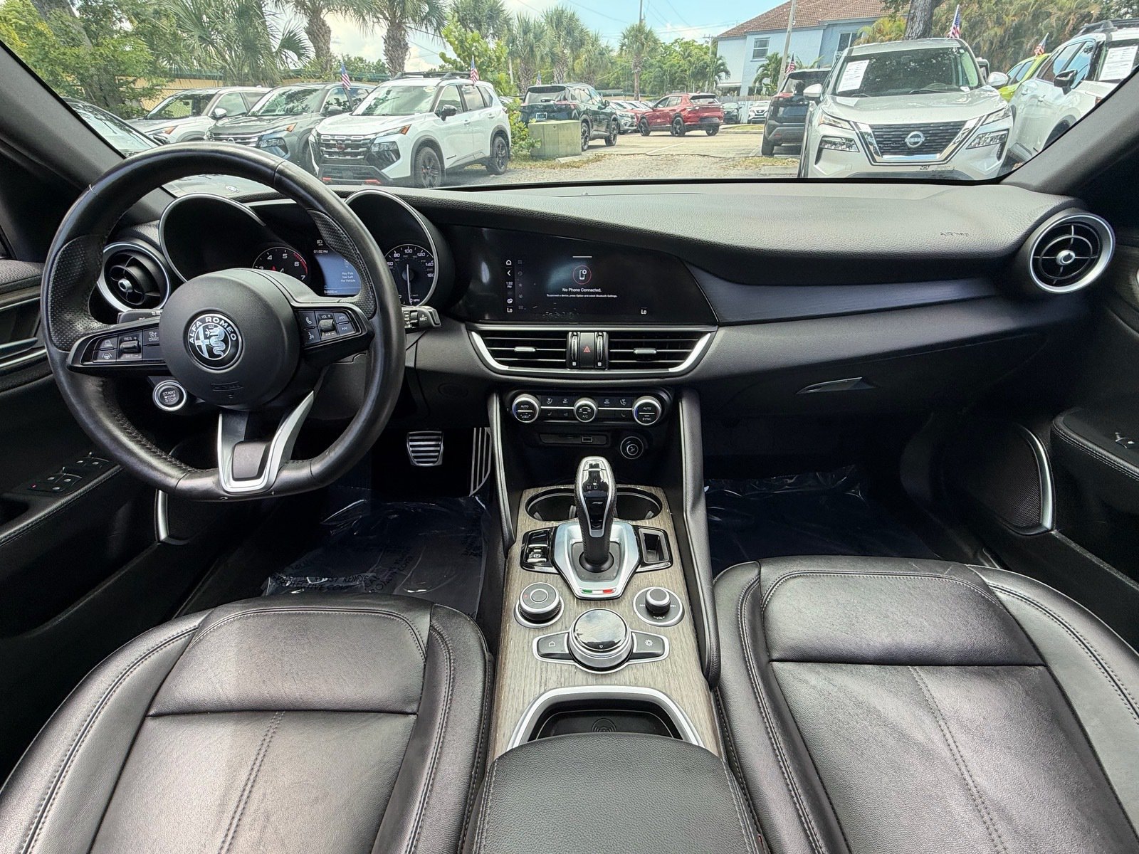Used 2023 Alfa Romeo Giulia Ti w/ Active Assist Plus Package RWD image 14