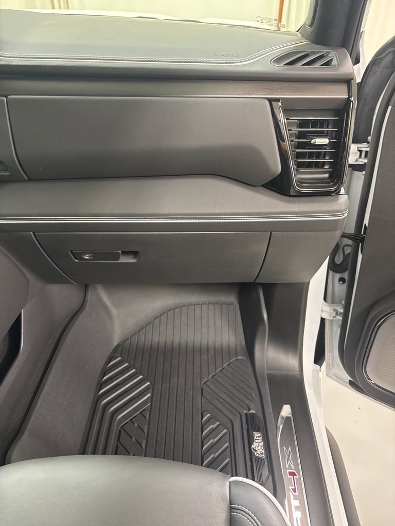 New 2024 GMC Sierra 1500 AT4X w/ AT4X AEV Edition AWD/4WD image 30