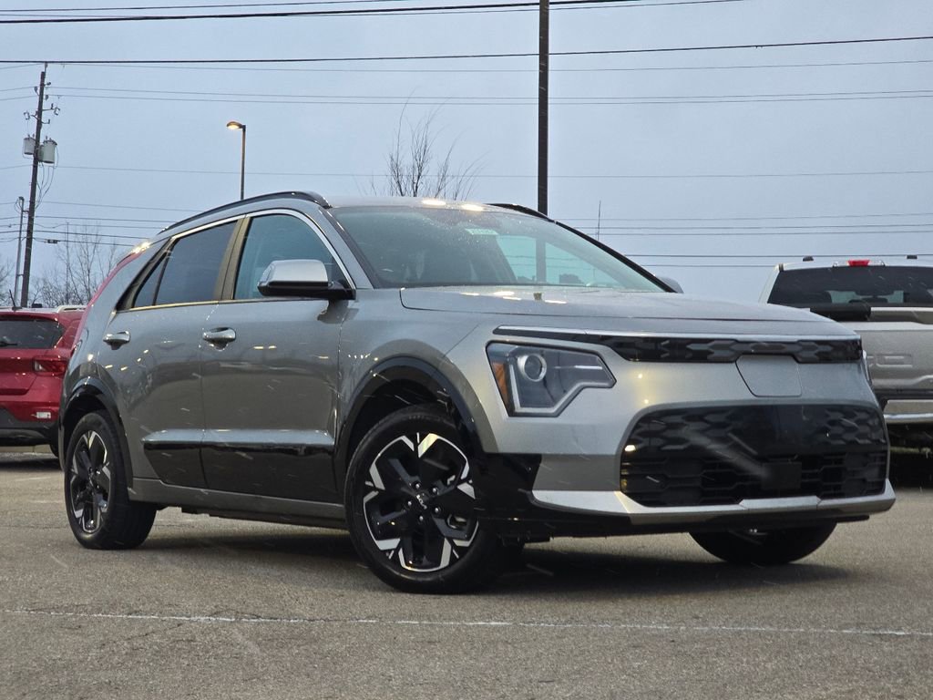 Used 2024 Kia Niro Wind