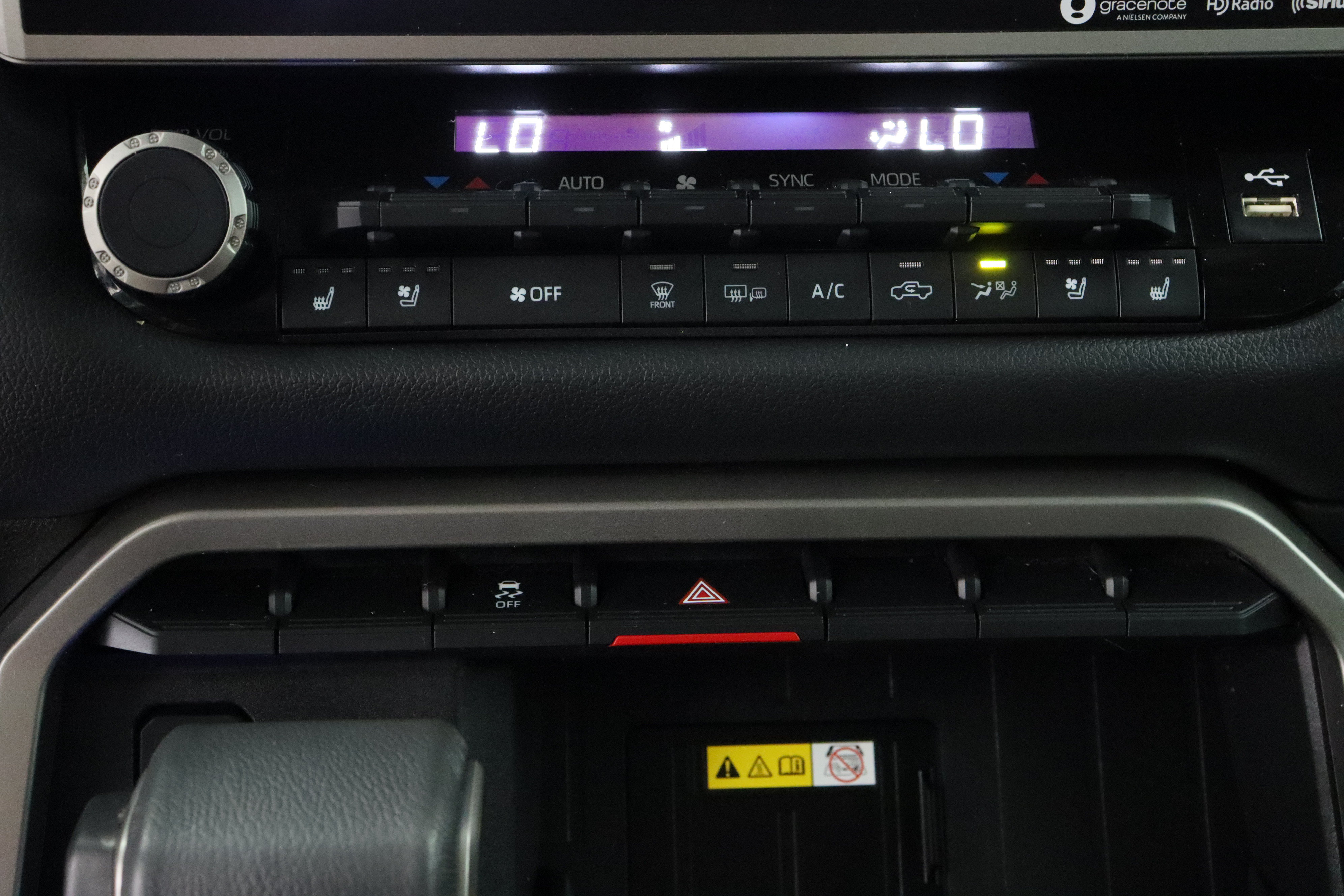 Used 2024 Toyota Tundra Limited w/ Power Package AWD/4WD image 20