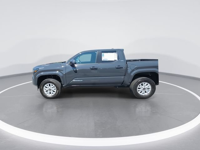 Used 2025 Toyota Tacoma SR5 RWD image 4