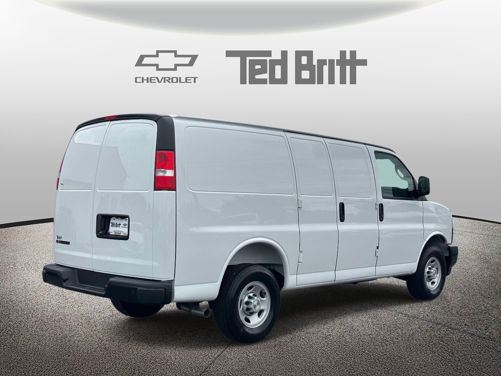 New 2026 Chevrolet Express 2500 w/ Safety Package RWD image 4