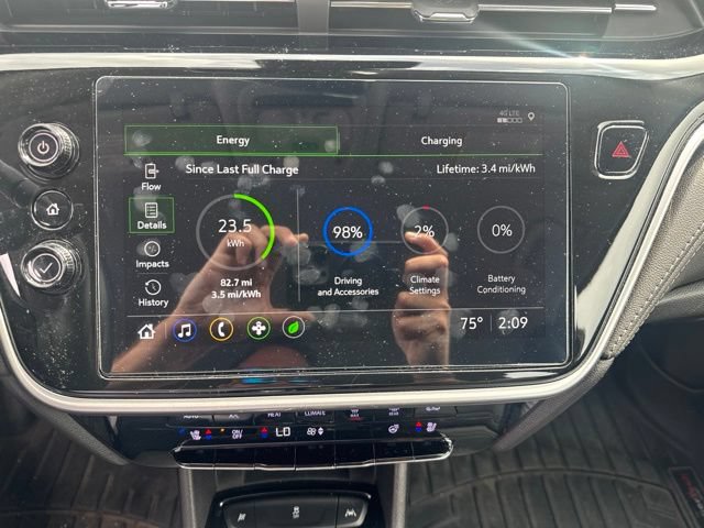 Certified 2023 Chevrolet Bolt EUV Premier w/ Redline Edition FWD image 14