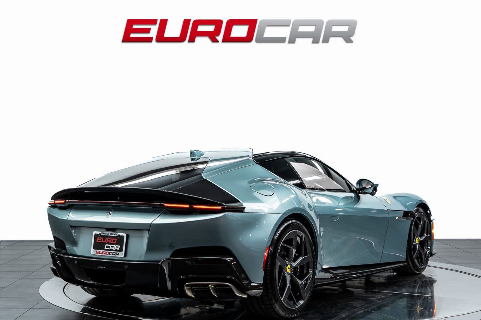 Used 2025 Ferrari 12Cilindri image 5