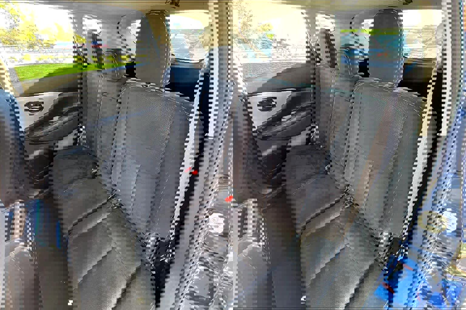 Used 2019 Nissan Murano S image 21