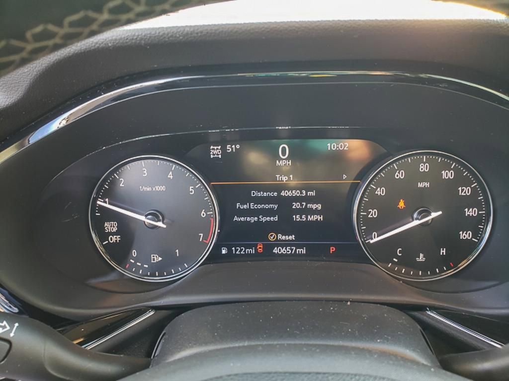 Used 2023 Buick Envision Avenir image 21