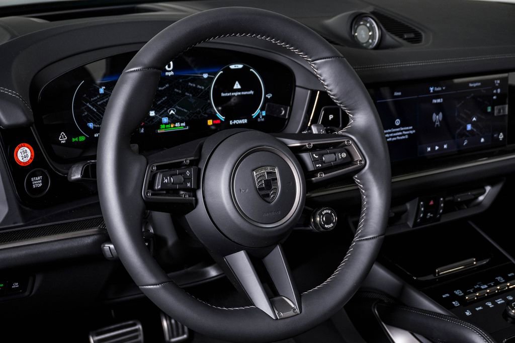 New 2026 Porsche Cayenne Turbo image 18