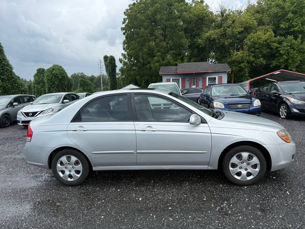 Used 2009 Kia Spectra EX FWD image 7