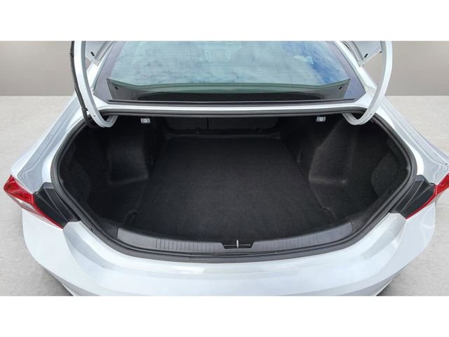Used 2024 Chevrolet Malibu LS FWD image 31