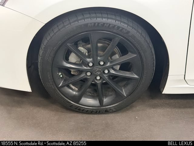 Used 2013 Lexus CT 200h w/ Premium Pkg w/Navigation FWD image 10