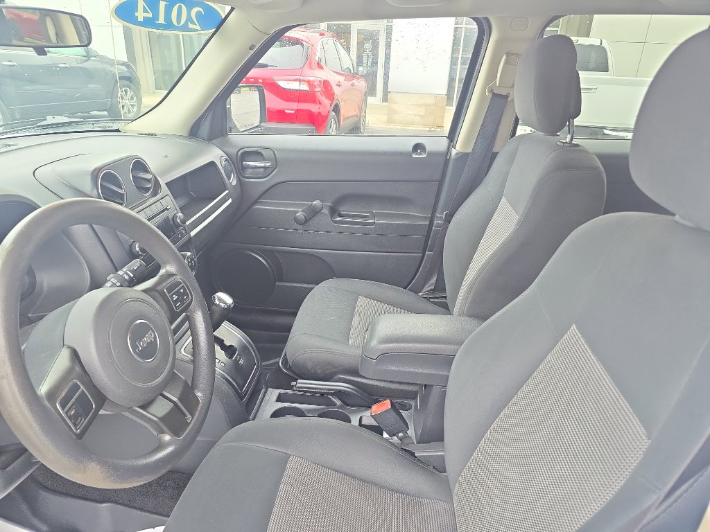 Used 2014 Jeep Patriot Sport image 13