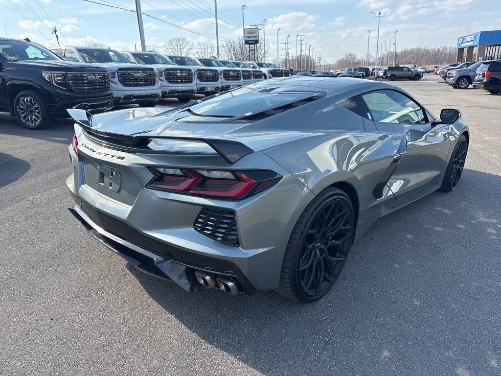 Used 2022 Chevrolet Corvette Stingray Premium Cpe w/ Z51 Performance Package image 5