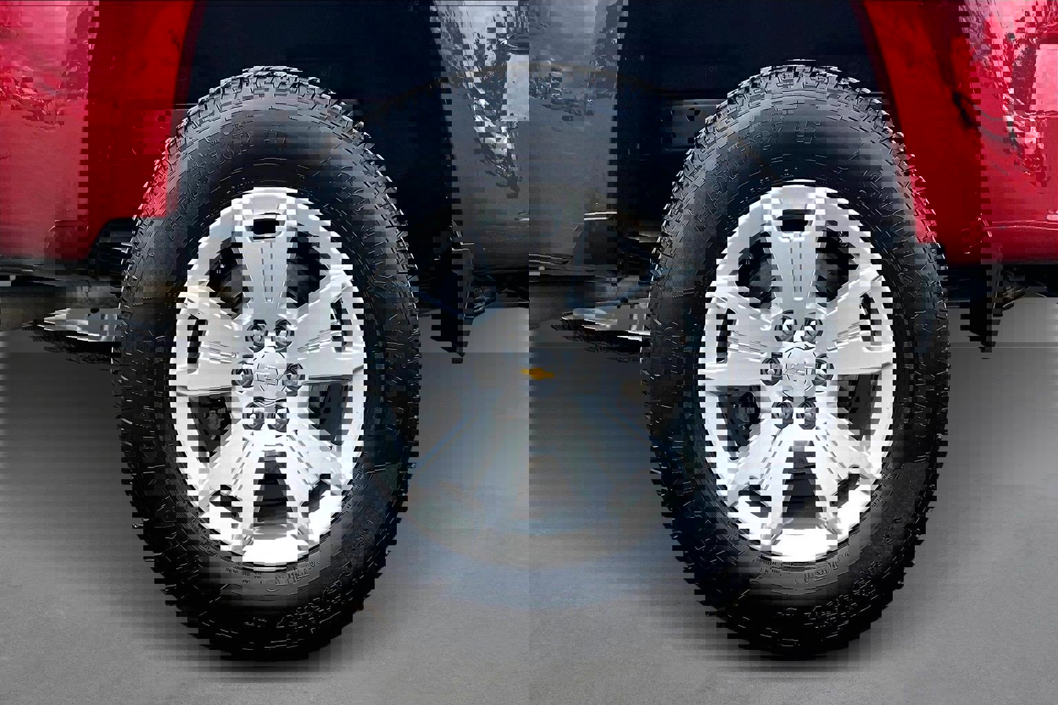 Used 2020 Chevrolet Colorado LT w/ Safety Package image 7