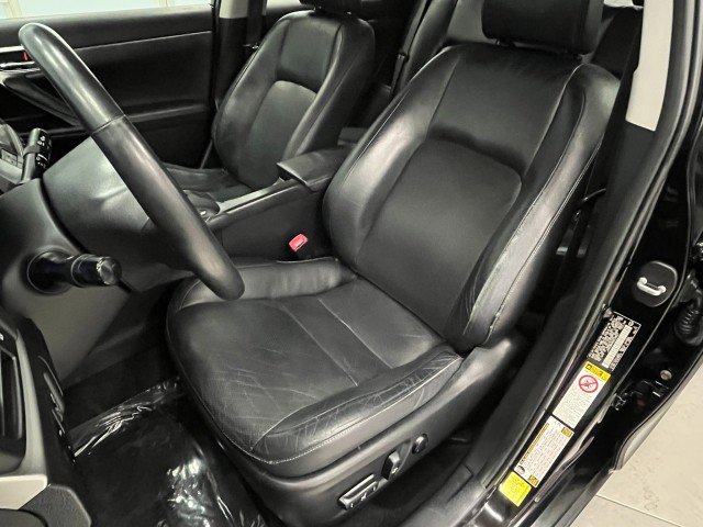 Used 2011 Lexus CT 200h Premium w/ Leather Pkg image 9