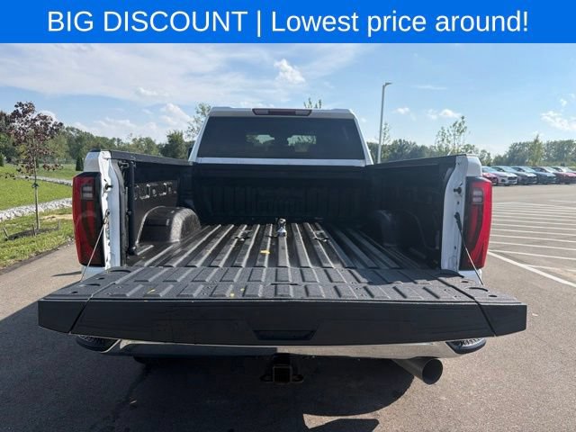 Used 2024 GMC Sierra 3500 SLT w/ SLT Convenience Package AWD/4WD image 16