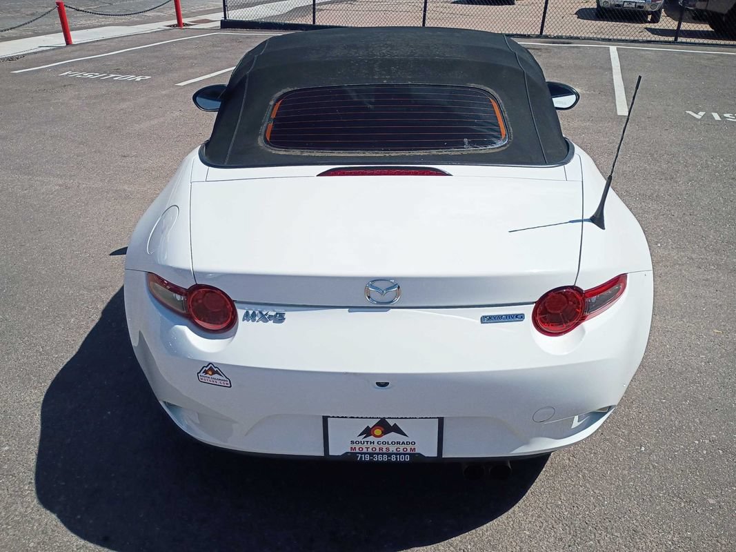 Used 2020 MAZDA MX-5 Miata Sport RWD image 6