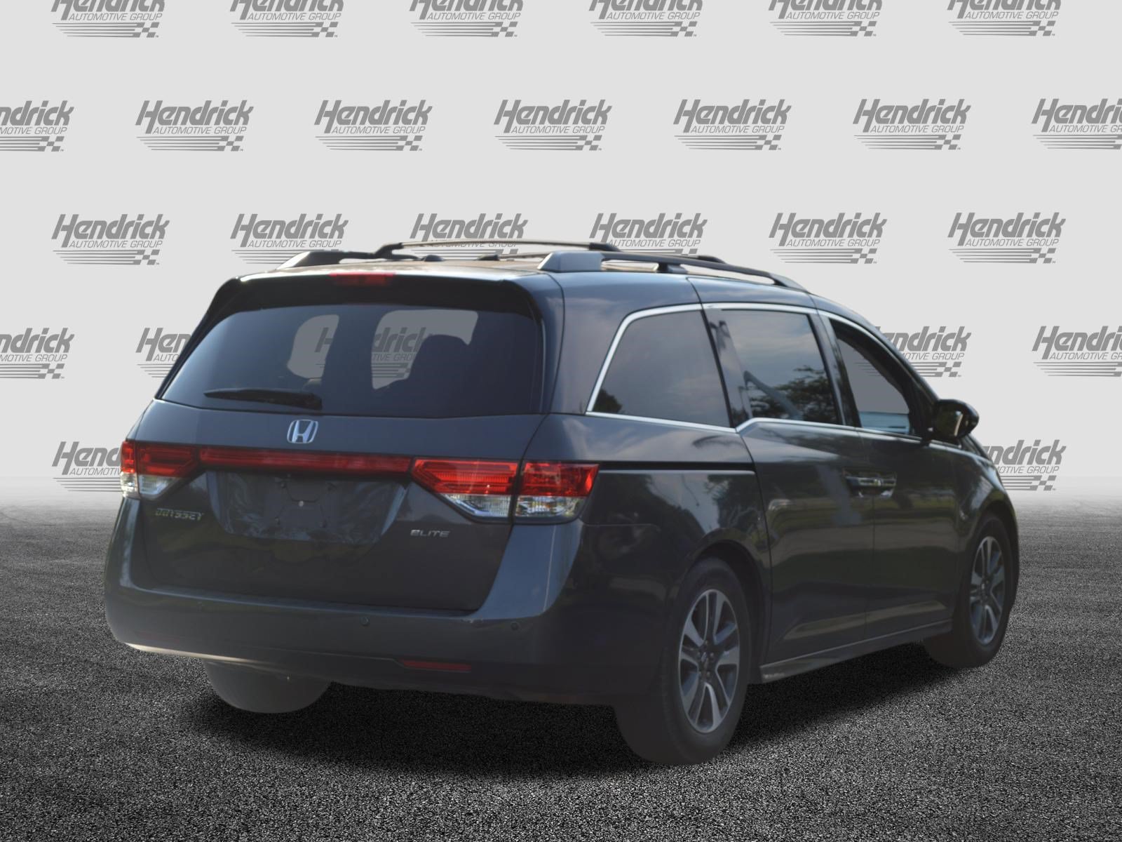 Used 2016 Honda Odyssey Touring Elite image 11