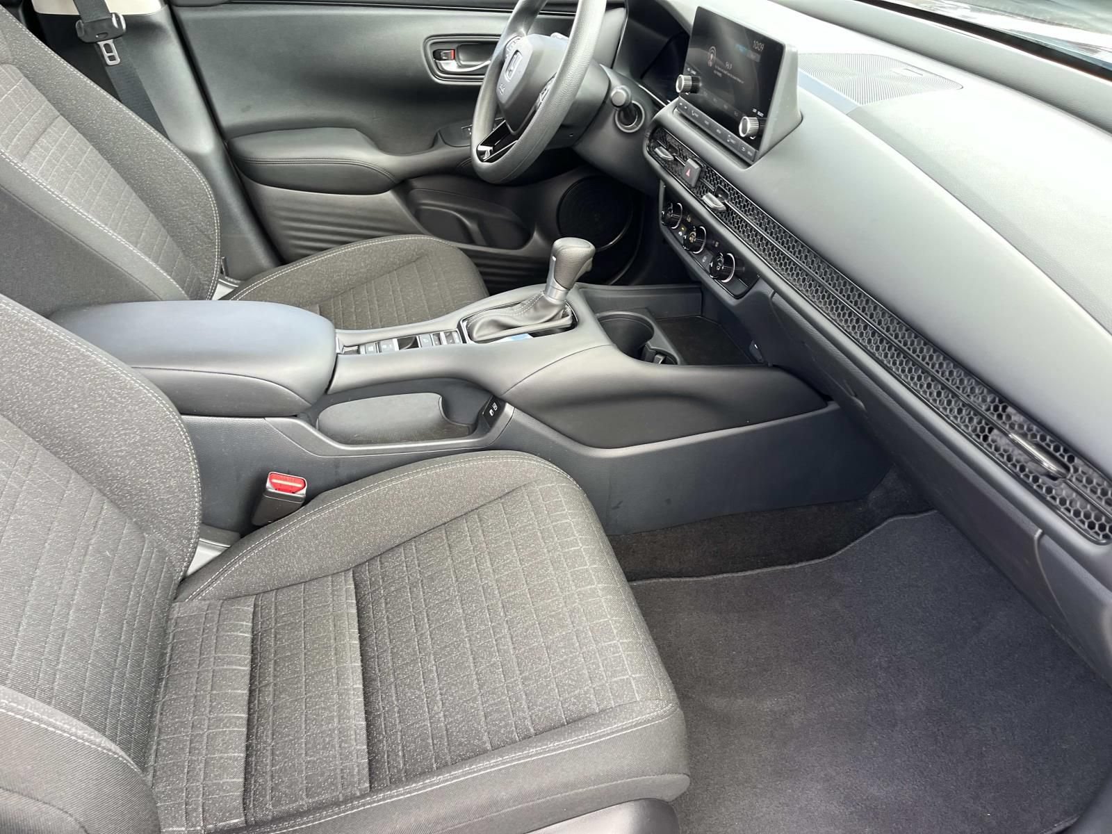 Used 2025 Honda HR-V LX image 22