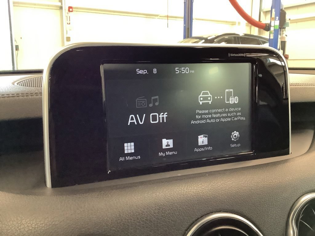 Used 2019 Kia Stinger AWD/4WD image 9