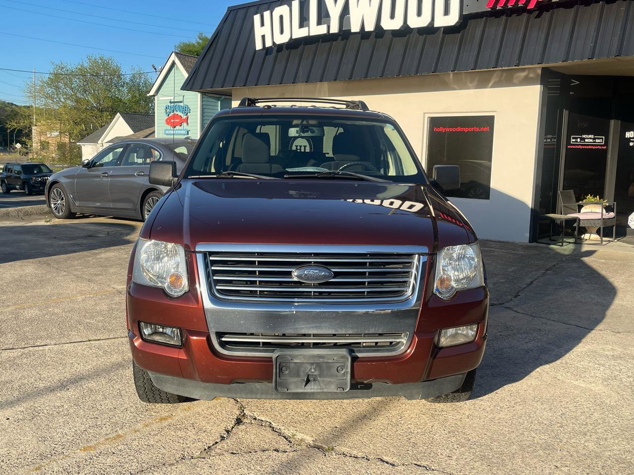 Used 2010 Ford Explorer XLT AWD/4WD image 2