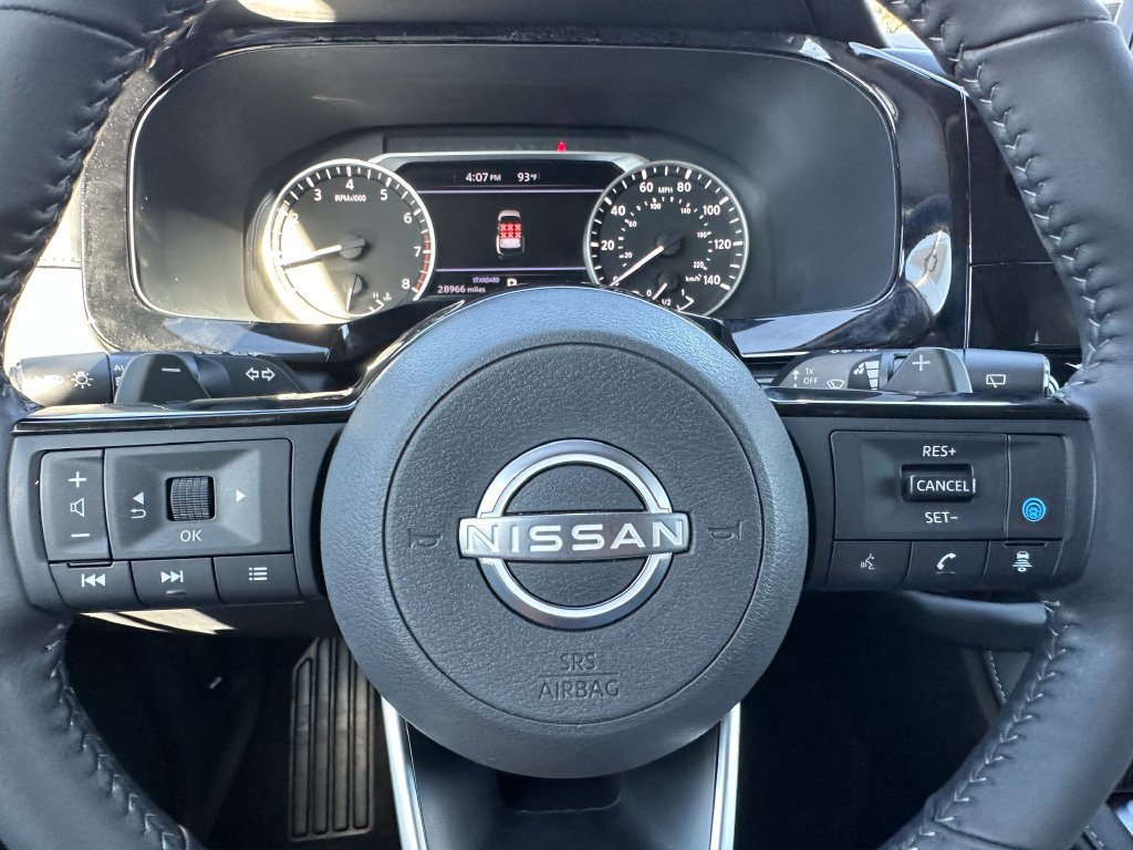 Used 2022 Nissan Pathfinder SV FWD image 25